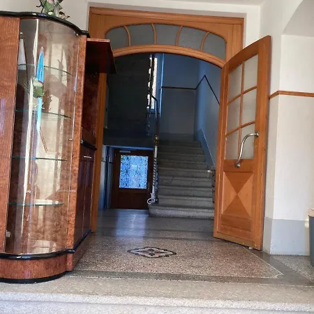 Maison De Maitre 公寓 *